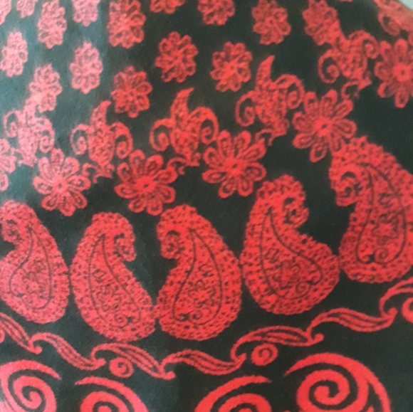 Vintage Shawl/ Sweater  A131 - Picture 9 of 14